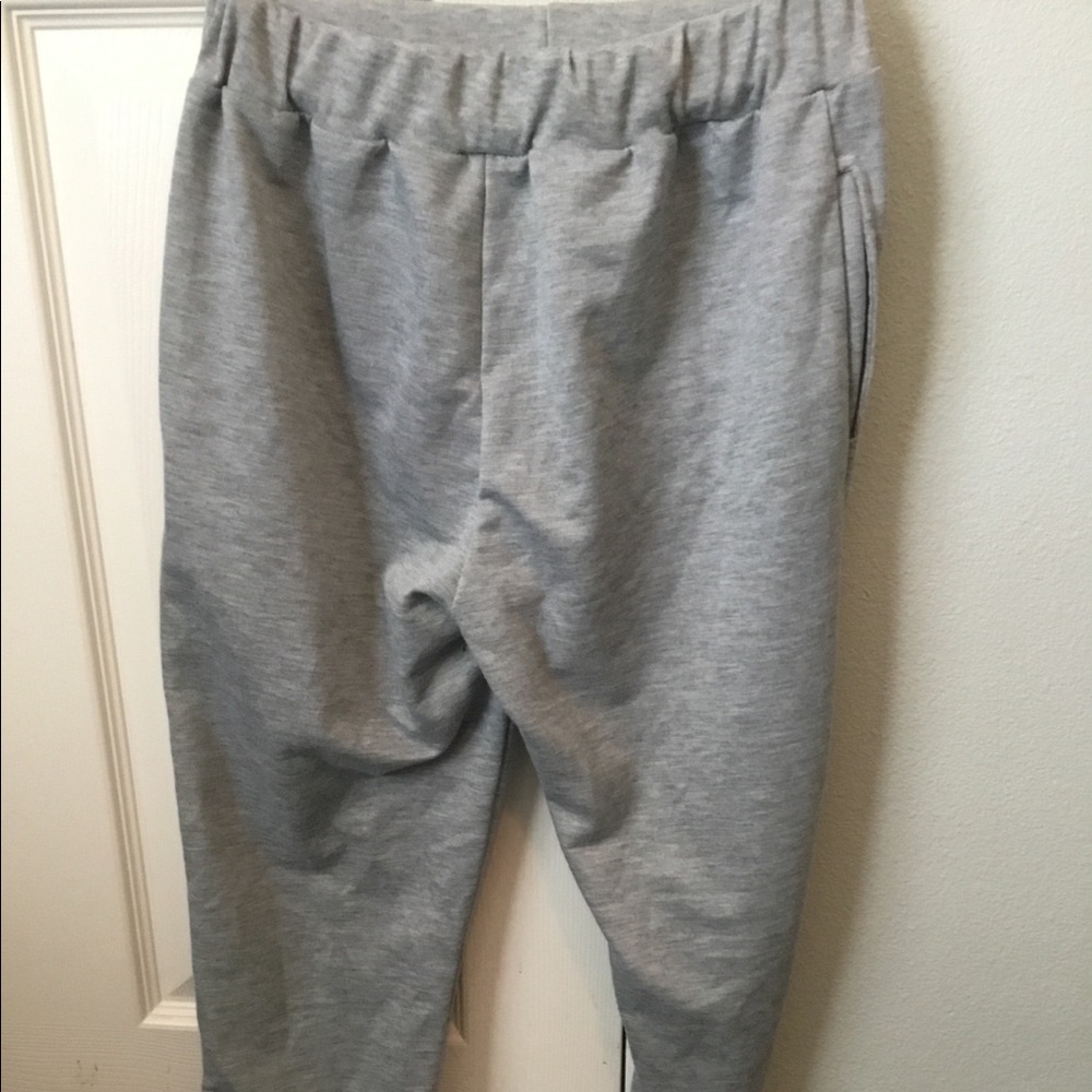 Sweat pants - Picture 2 of 2